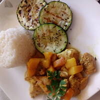 Kurczak z brzoskwiniami