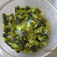 Delikatny por  a'la młoda kapusta