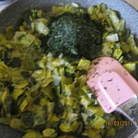 Delikatny por  a'la młoda kapusta