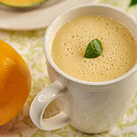 Smoothie melonowo bananowe z lodami pomarańczowymi