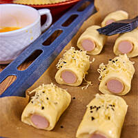 Paszteciki z parówką