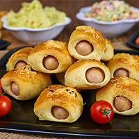 Paszteciki z parówką