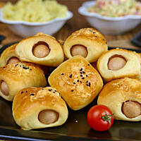 Paszteciki z parówką