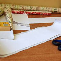 Choinka z papieru do pakowania prezentów