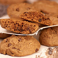 Ciasteczka czekoladowe z czekoladą