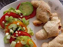 Fot. onlyred, Rogale z gulaszem