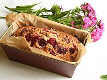 Fot. Monica W&O, 100-procentowe ciasto razowe z owocami