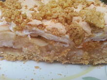 Fot. Dżanina Fonda, Półkrucha szarlotka bez ważenia