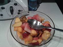 Fot. janek.r, sałatka ze śliwką