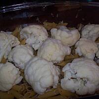 Szybka zapiekanka serowa z makaronem i kalafiorem 