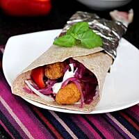 Tortilla z czerwoną kapustą