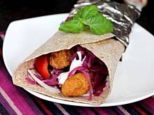 Fot. Mloda, Tortilla z czerwoną kapustą