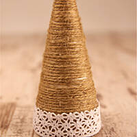 Jak zrobić choinkę sznurkową z aniołkiem na czubku