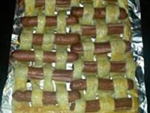 Fot. Zombi, parówki w cieście francuskim