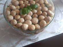 Fot. onlyred, Sałatka "Na grzyby"