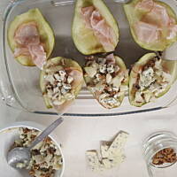 WYKWINTNE NADZIEWANE GRUSZKI