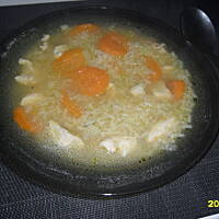 Rosół z kurczęcia z ryżem