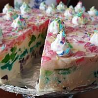 Tęczowy sernik na zimno