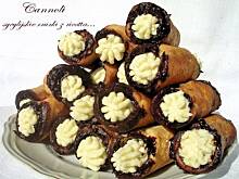 Fot. izaa_a, cannoli- sycylijskie rurki z ricottą….