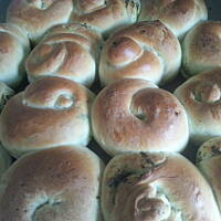 Bułeczki mocno czosnkowe nie tylko do grilla