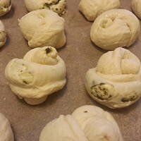 Bułeczki mocno czosnkowe nie tylko do grilla