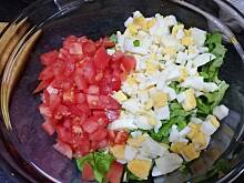 Fot. nadia, Salatka energetyczna  z soczewicą i jajkiem