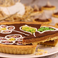 Mazurek z masłem orzechowym