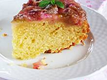 Fot. izaa_a, odwrócone ciasto z rabarbarem…