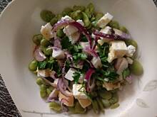 Fot. onlyred, Sałatka z bobu