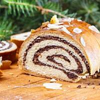 Szybki przepis na tradycyjny świąteczny makowiec