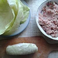 Gołąbki w sosie piwno-pomidorowym 