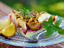 Fot. Wkn, Tarta śliwkowo-jabłkowa z galaretką na sucho