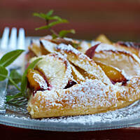 Tarta śliwkowo-jabłkowa z galaretką na sucho