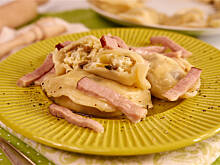 Fot. Wkn, Pierogi z serem i pieczarkami