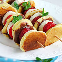 szaszłyki z pancakes na słodko...