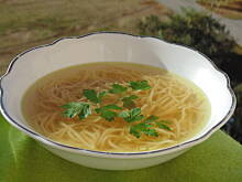 Fot. megi65, Rosół imbirowo-czosnkowy 