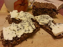 Fot. Dżanina Fonda, Chleb czystoziarnisty.