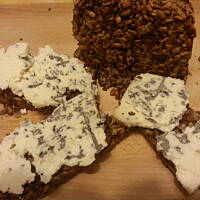 Chleb czystoziarnisty.