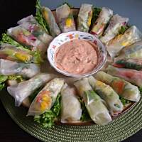 Przystawka z papieru ryżowego - rollsy