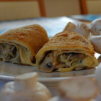 Krokiety z pieczarkami i serem żółtym