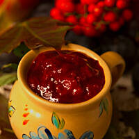 Jak zrobić gęste i aromatyczne powidła śliwkowe