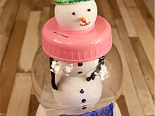 Fot. Wkn, Bałwan skarbonka