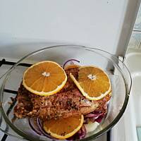 karkówka pieczona z pieczarkami i pomarańczami 