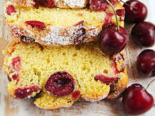 Fot. izaa_a, Ciasto biszkoptowe z czereśniami…