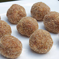 Kuleczki imprezowe z fetą