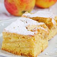 prosty placek z jabłkami...