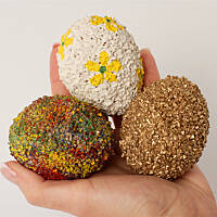 Pisanki z kolorowej kaszyPisanki z kolorowej kaszy