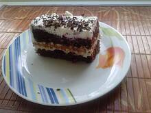 Fot. anika1230, Ciasto z dżemem porzeczkowym i kremem 