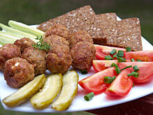 Fot. Wkn, Kuleczki imprezowe z fetą