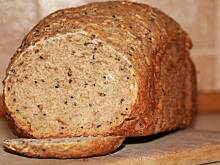 Fot. iwciaG, Chleb Razowy Pszenny z Czarnuszką (automat)